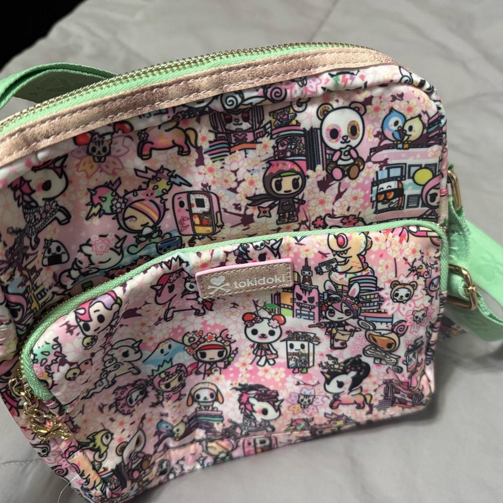 Tokidoki SDCC 2022 Comic Con Hanami Picnic Crossbody Bag NWT